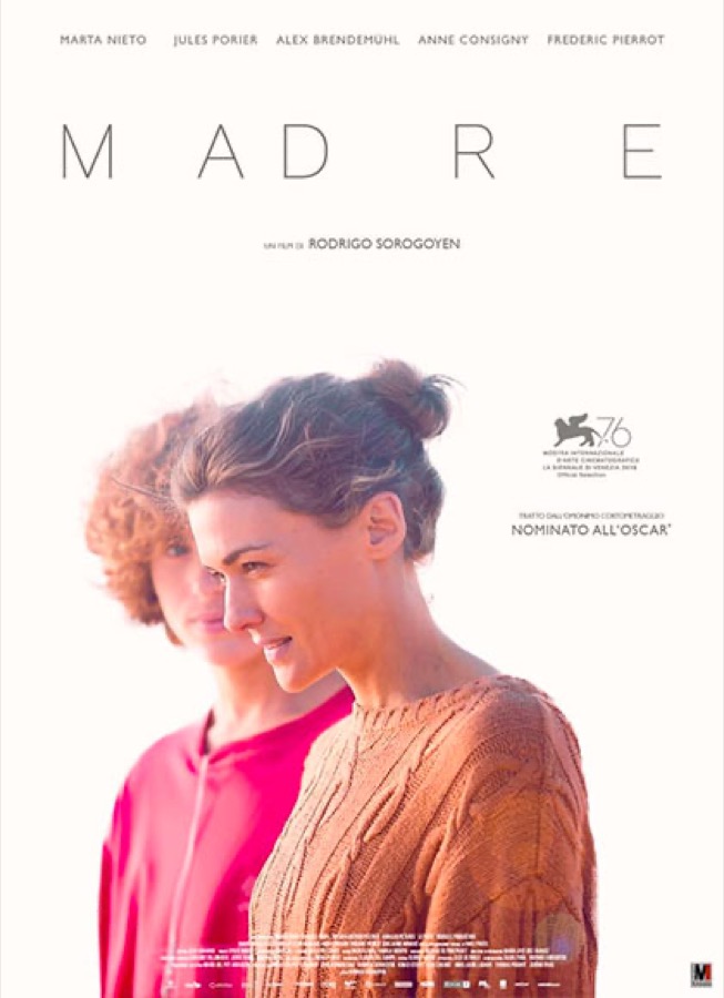 Locandina di Madre
